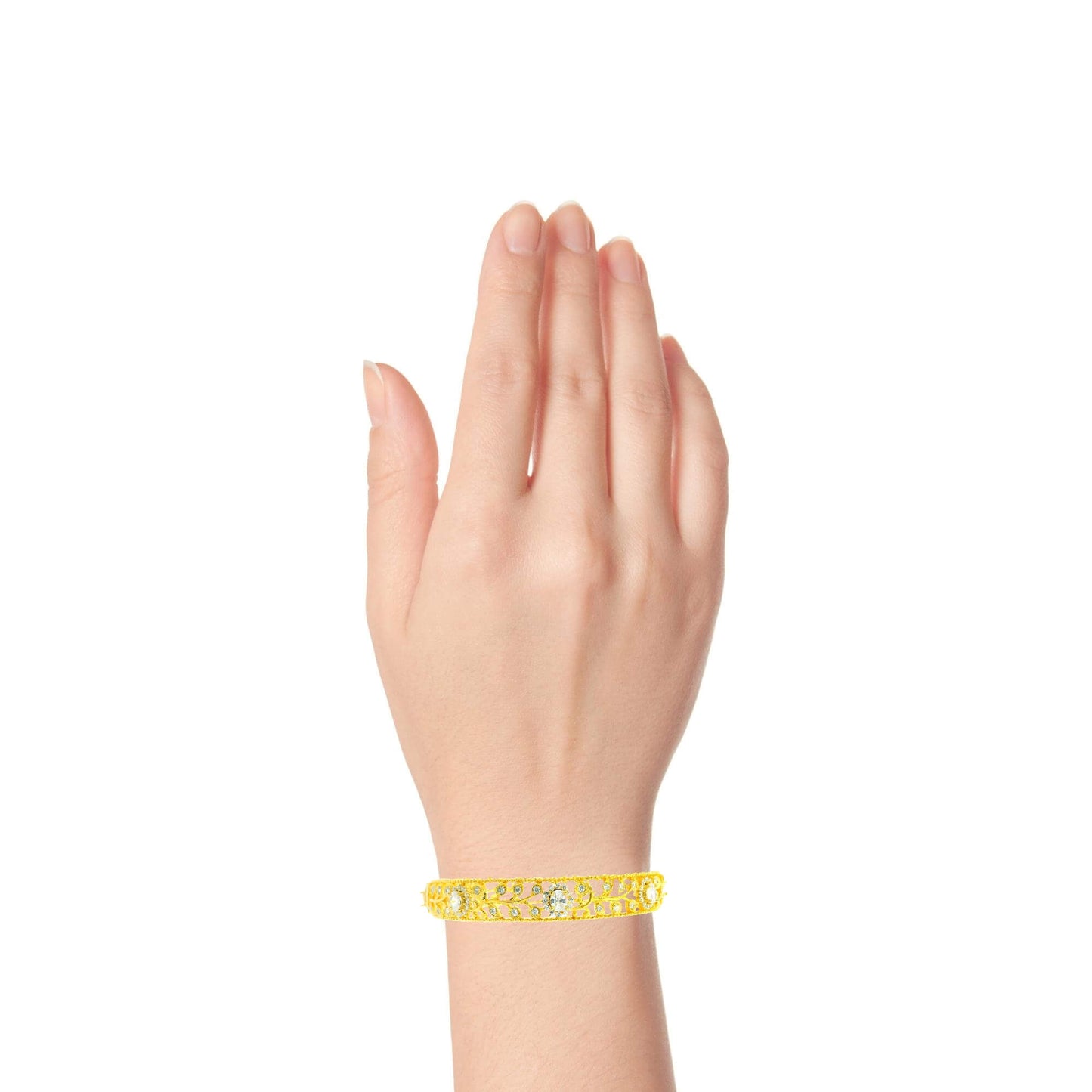 Royal Look Floral Design Gold Plated Bangles