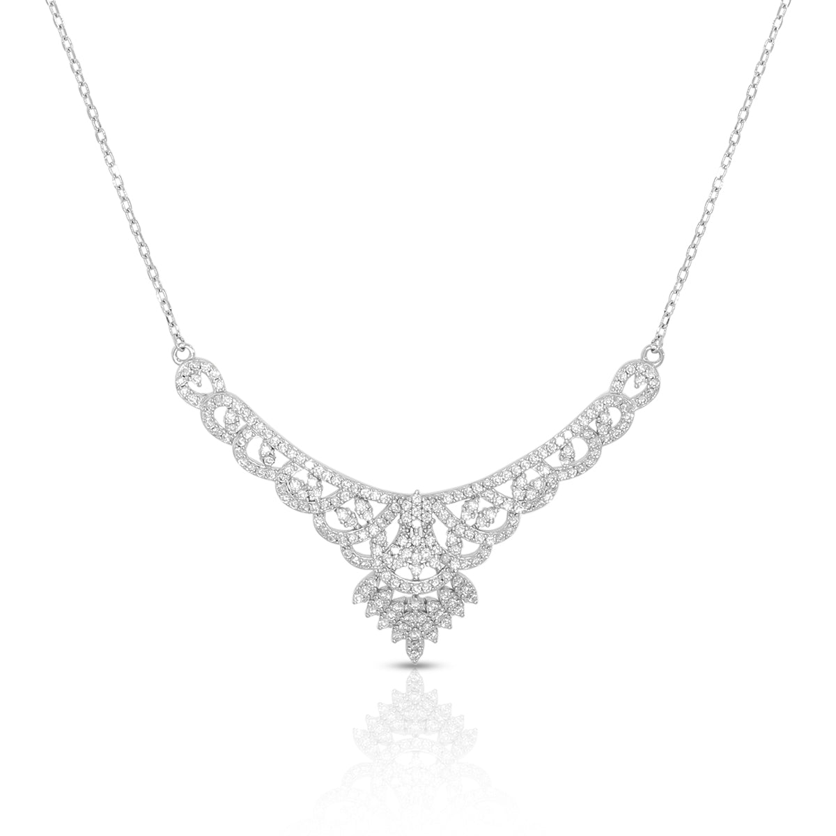 Graceful Floral Design Necklace Set