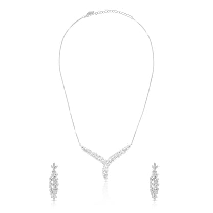 Delicate Leaf Design Necklace Set