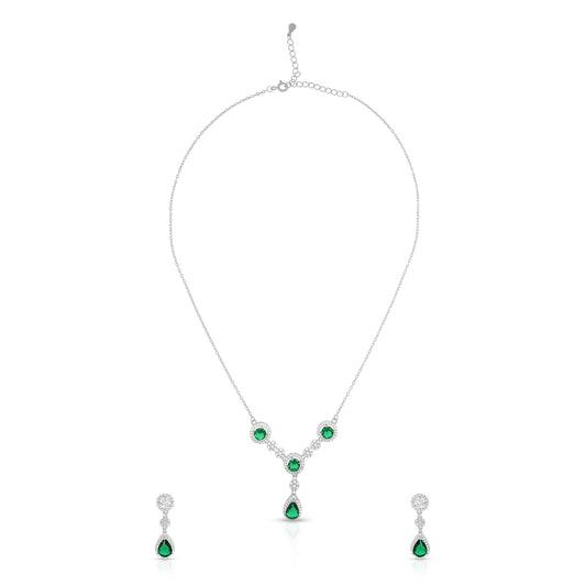 Graceful Emerald Necklace Set