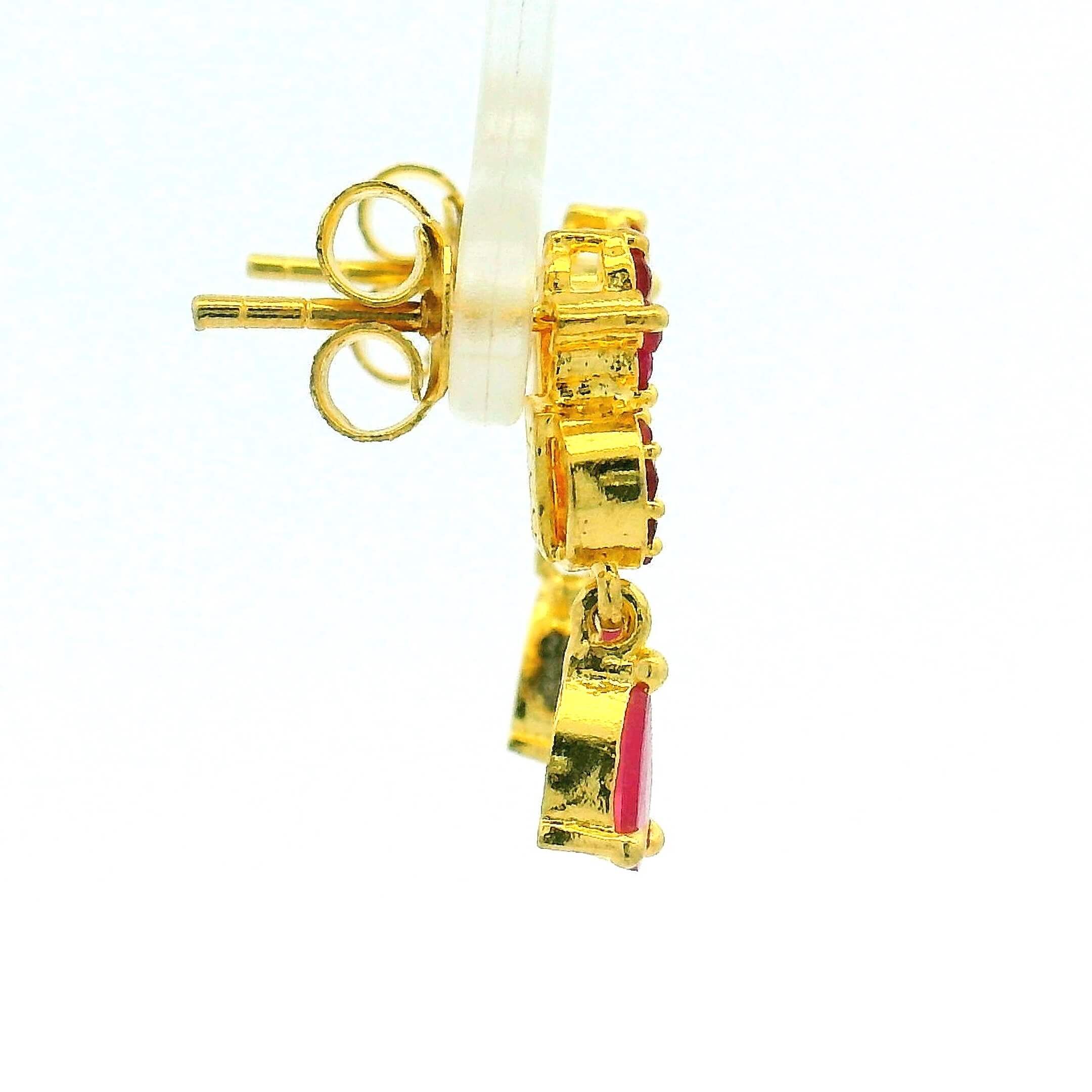 Sleek Line Design Pink Stone Choker Set