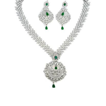 Timeless Emerald Elegance Necklace Set
