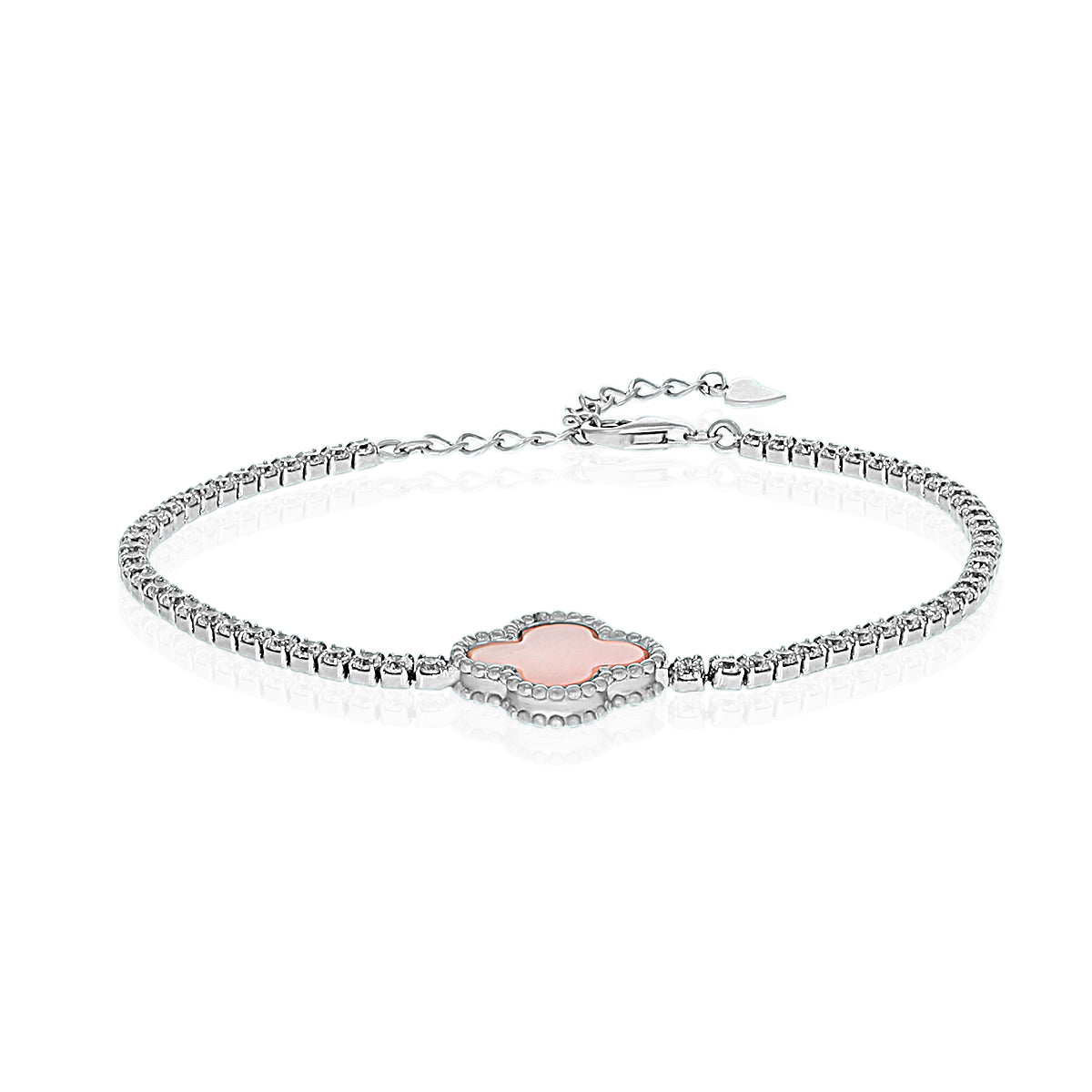Elegant Clover Design Bracelet