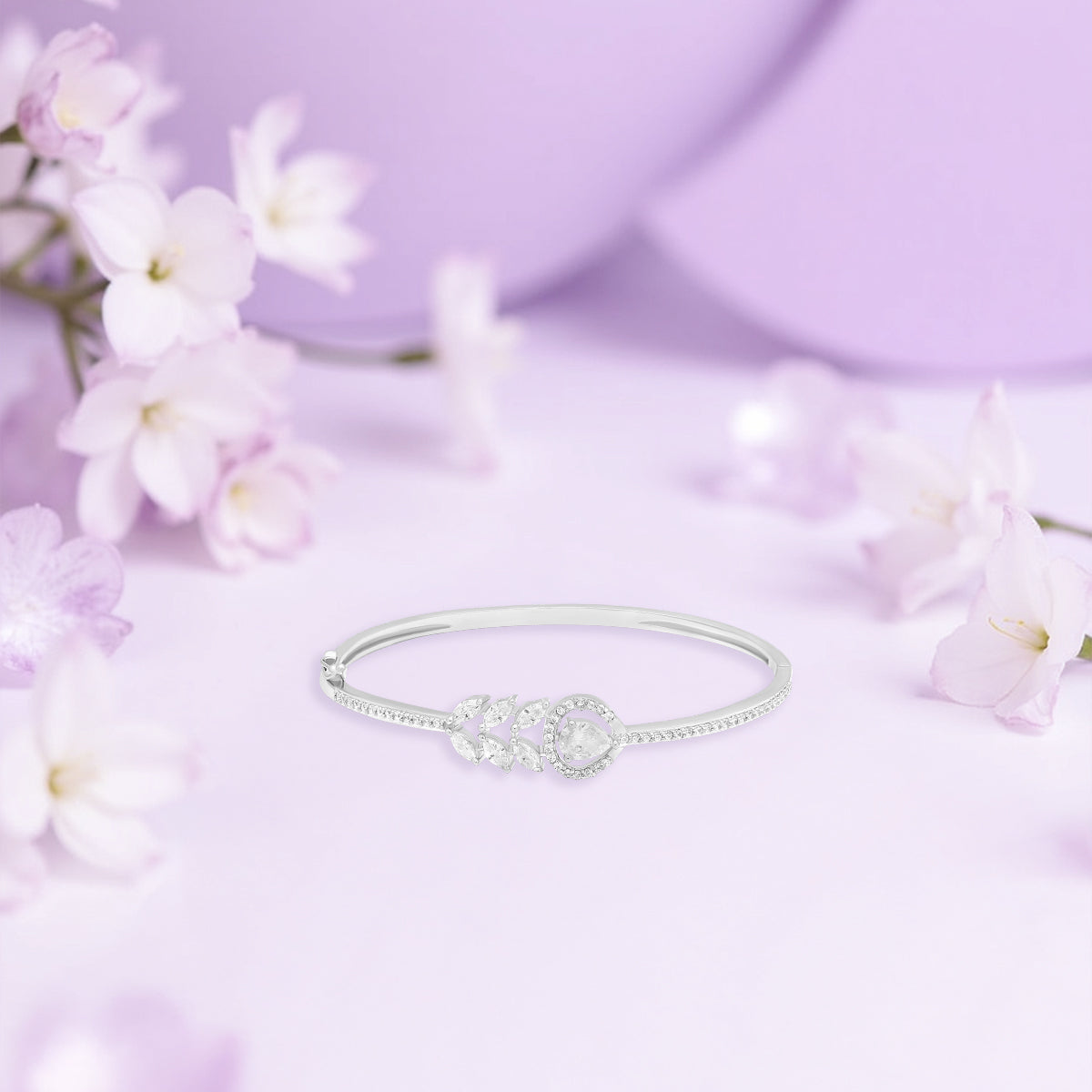 Leaf Diamond Bracelet