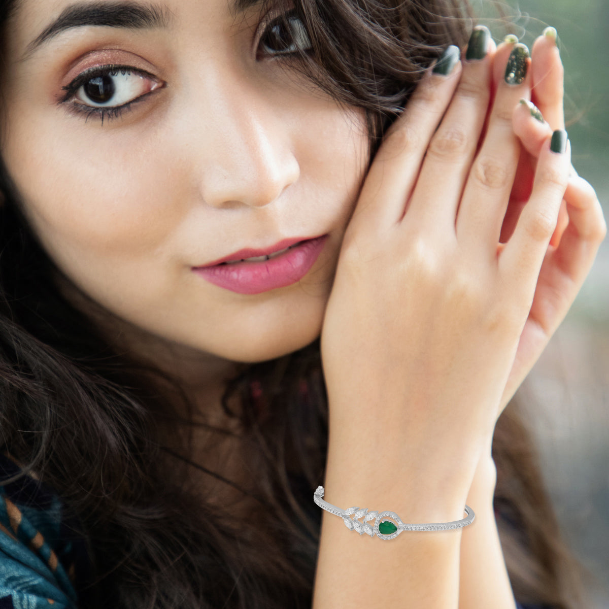 Green Center Stone Bracelet