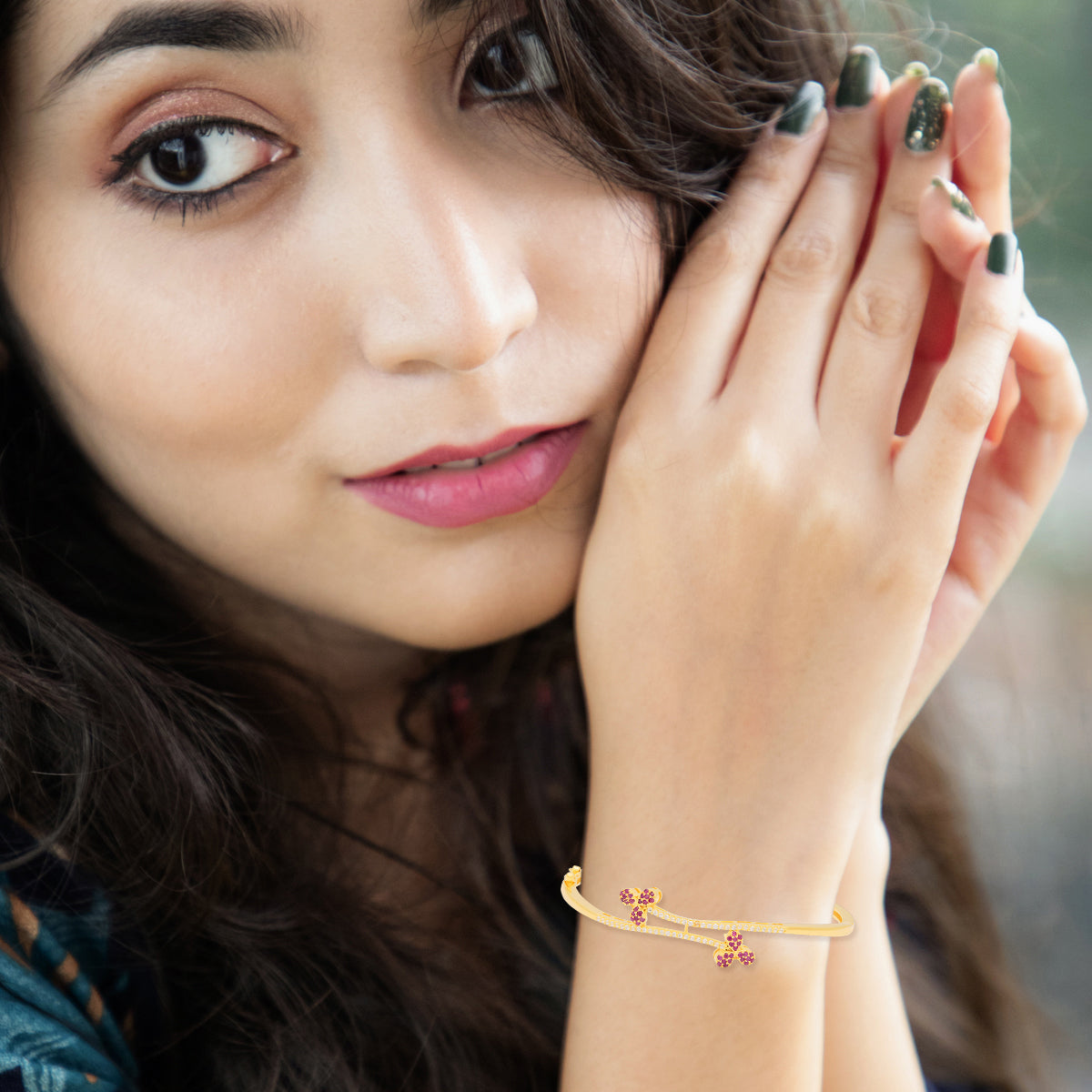 Flower Petal Peti Gold Plated Bracelet