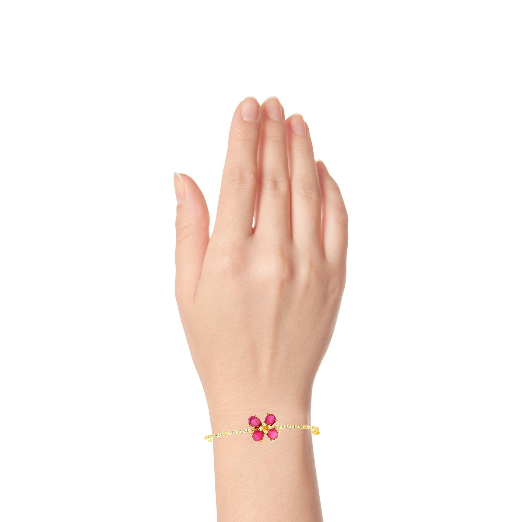 Trendy Floral Stone Bracelet