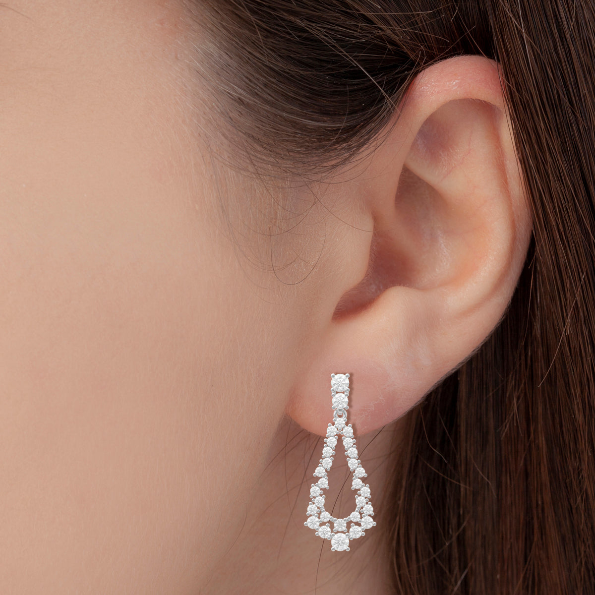 Elegant Crystal Drop Earrings