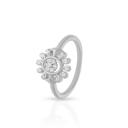 Graceful Flower Design Ring