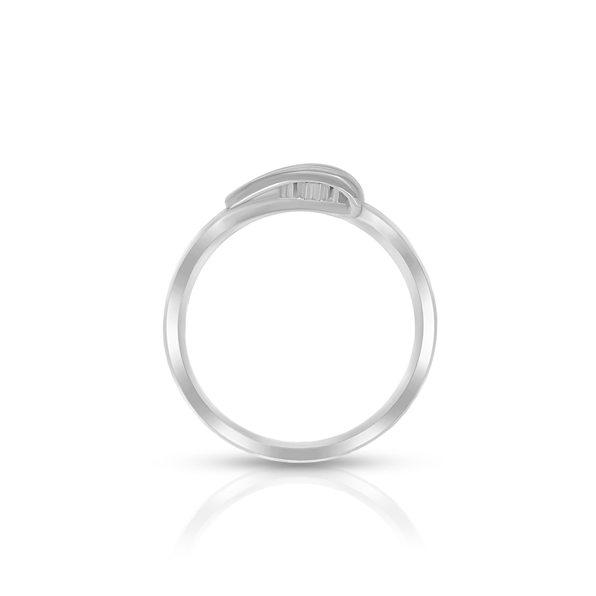 Minimal Swirl Design Ring