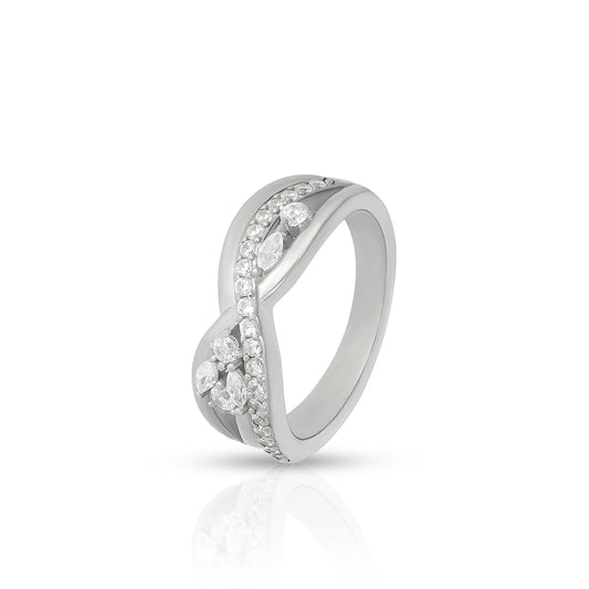 Graceful Twist Motif Ring