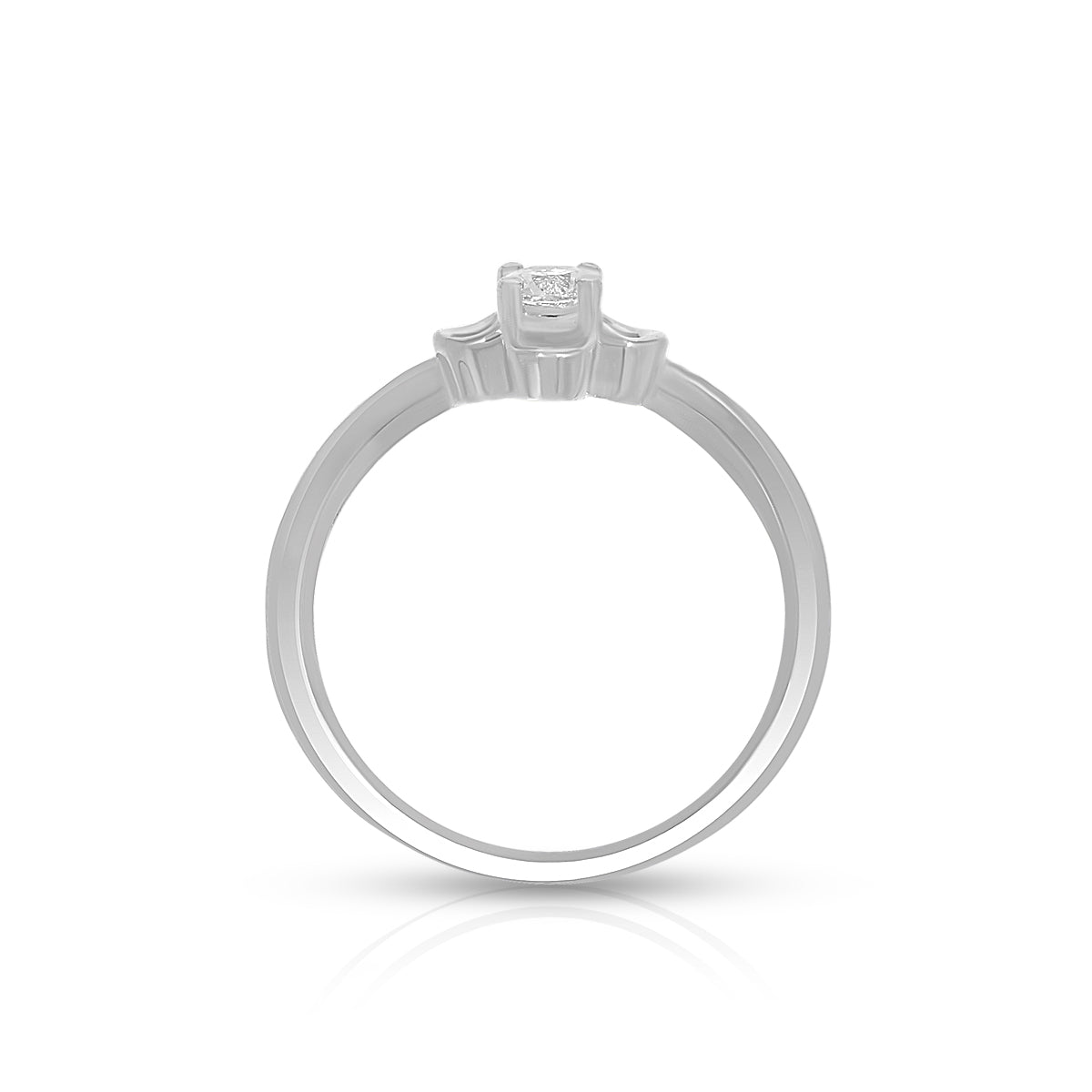 Charming Floral Style Ring