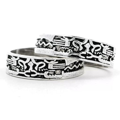 Vintage Black Enamel Toe Rings