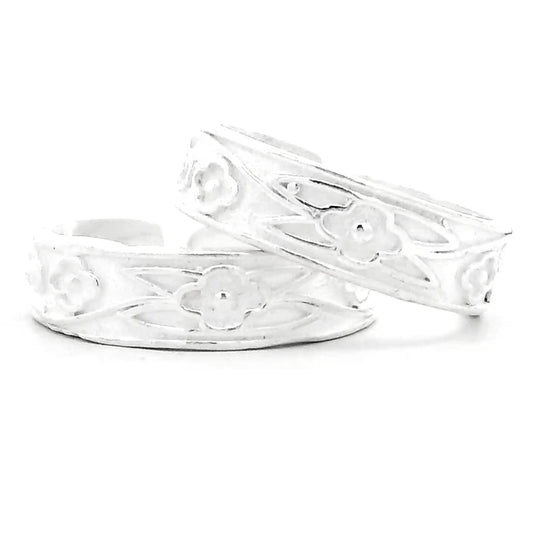 Dainty Floral Art Toe Rings
