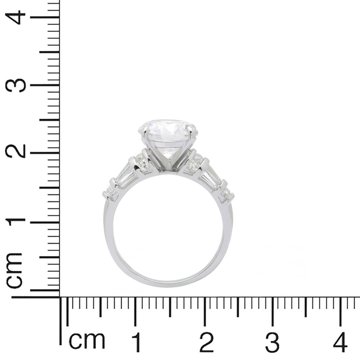 Stunning Solitaire Silver Ring