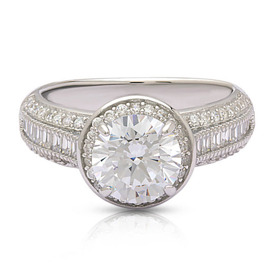 Splendid Solitaire Silver Ring
